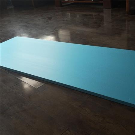 地(di)暖保溫闆(pǎn)